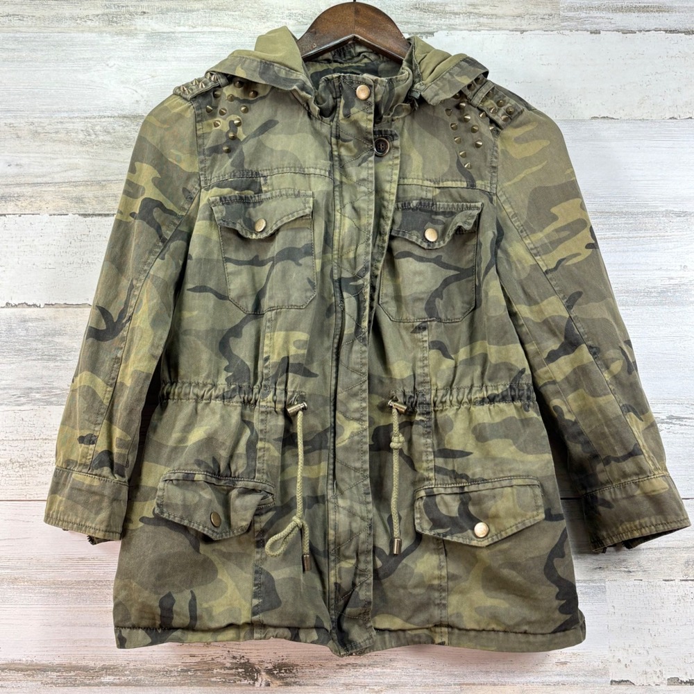 Forever 21 Military Camo Utility Jacket Studded Shoulder Hooded Cotton Green S